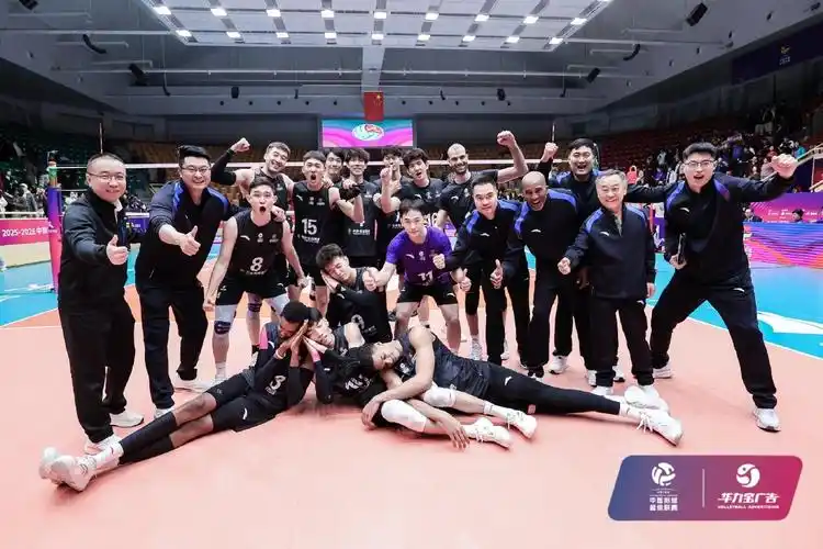 比利时甲级联赛：沙勒罗瓦 VS 布鲁日